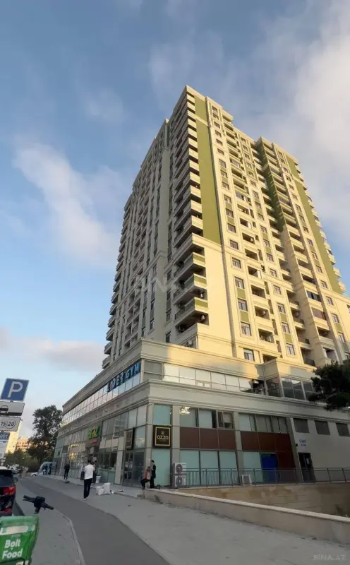 Satılır 3 otaqlı mənzil 105 m²