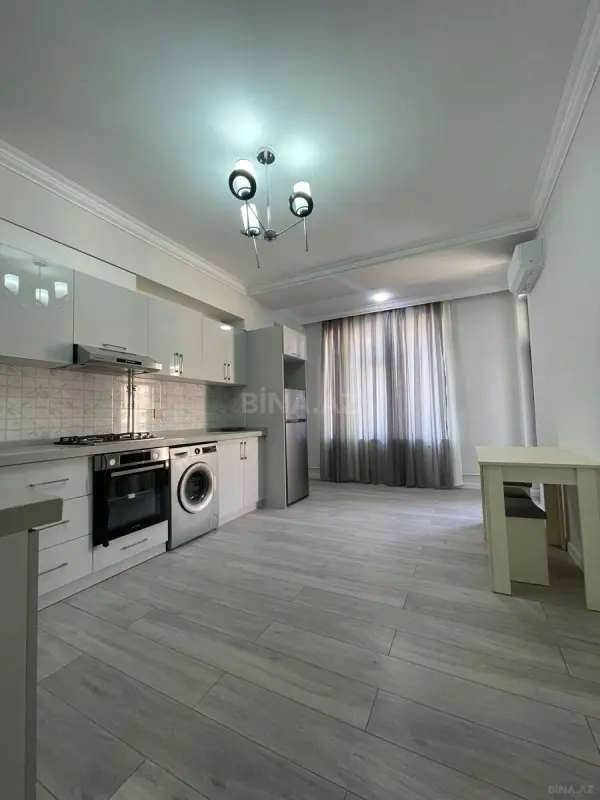Kirayə verilir 2 otaqlı mənzil 69 m²