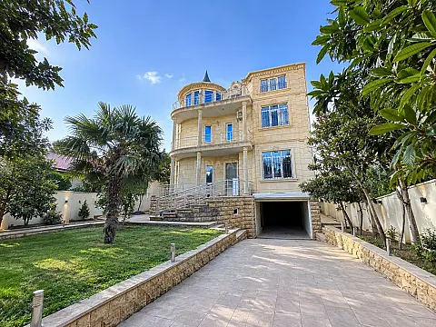 Satılır 7 otaqlı həyət evi 500 m² — Bakı, Badamdar 7 otaq 500.00 m²