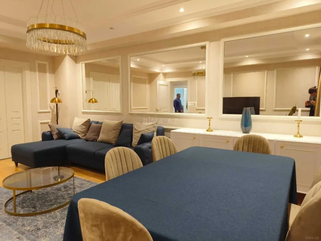 Kirayə verilir 3 otaqlı mənzil 124 m²