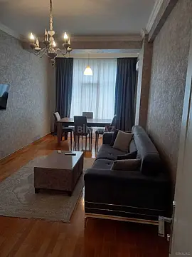 Kirayə verilir 3 otaqlı mənzil 80 m² — Bakı, Nərimanov 3 otaq 80.00 m²