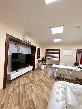 Kirayə verilir 12 otaqlı ofis 400 m² — Bakı 12 otaq 400.00 m²