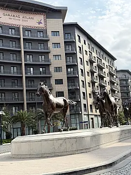 Kirayə verilir 3 otaqlı mənzil 130 m² — Bakı 3 otaq 130.00 m²