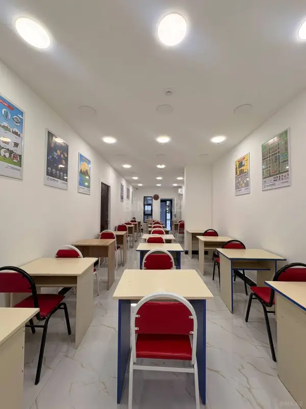 Kirayə verilir 1 otaqlı ofis 20 m²