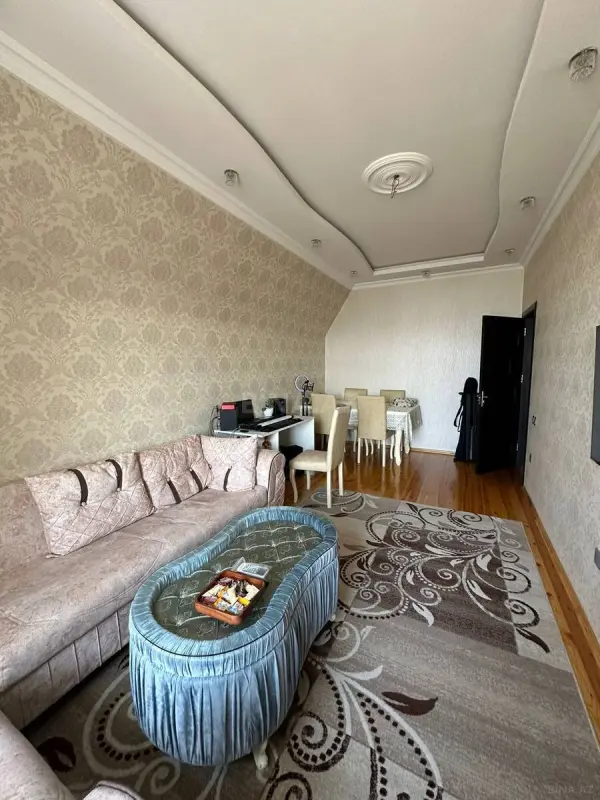 Satılır 2 otaqlı mənzil 70 m²