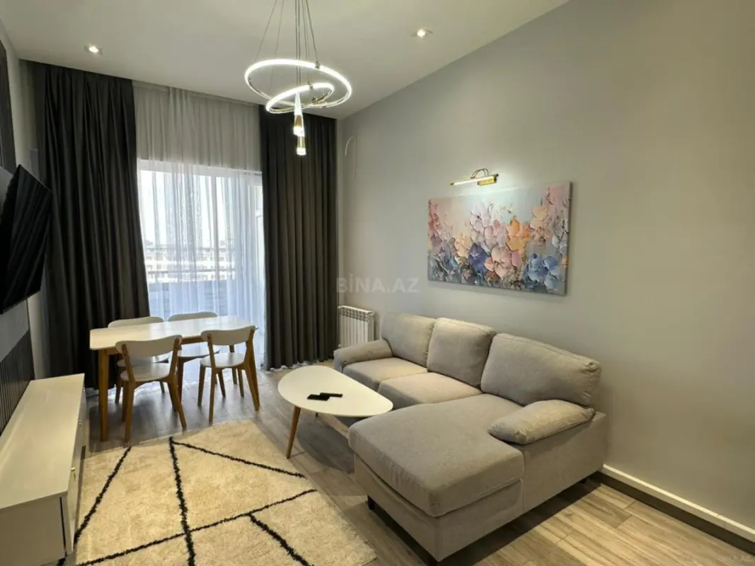 Satılır 2 otaqlı mənzil 70 m²