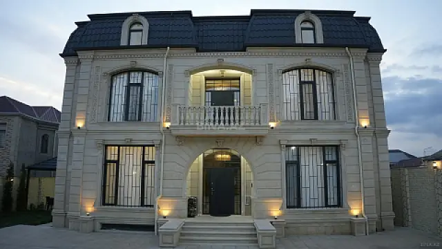 Satılır 6 otaqlı həyət evi 430 m² — Bakı, Əhmədli 6 otaq 430.00 m²