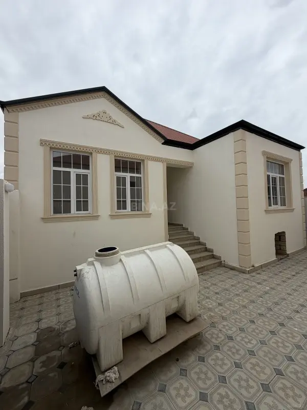 Satılır 3 otaqlı həyət evi 70 m²