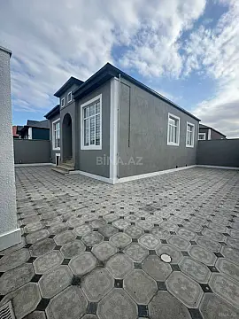 Satılır 4 otaqlı həyət evi 100 m² — Bakı 4 otaq 100.00 m²