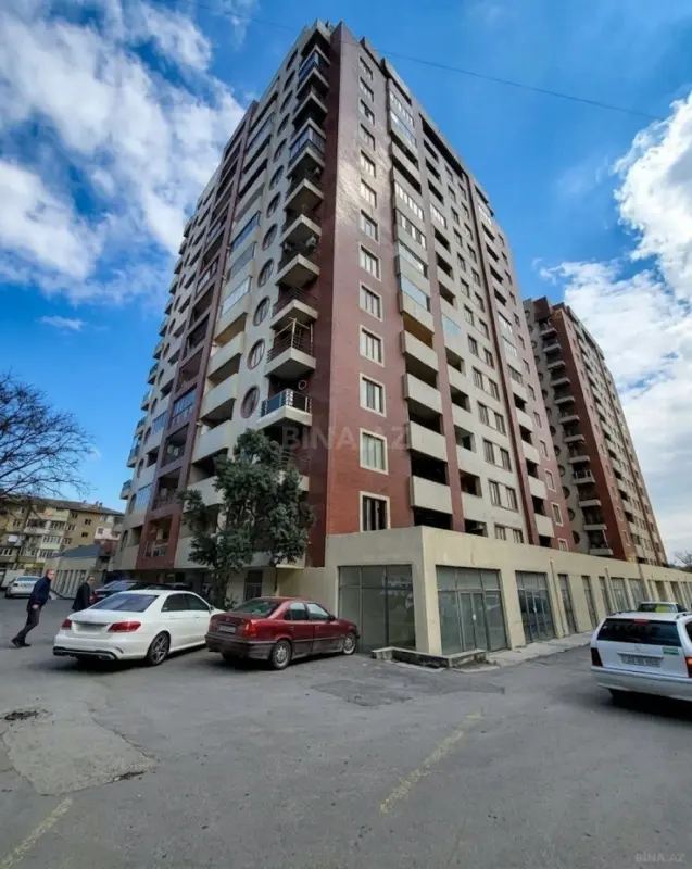 Satılır 2 otaqlı mənzil 62 m²