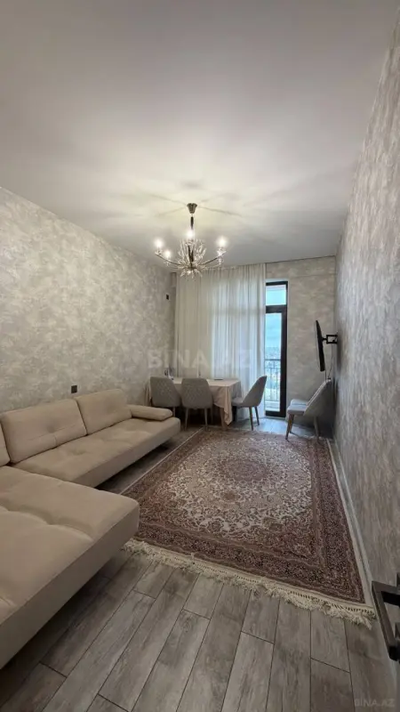 Kirayə verilir 2 otaqlı mənzil 60 m²