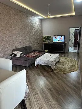 Kirayə verilir 2 otaqlı mənzil 70 m² — Bakı, Nərimanov 2 otaq 70.00 m²