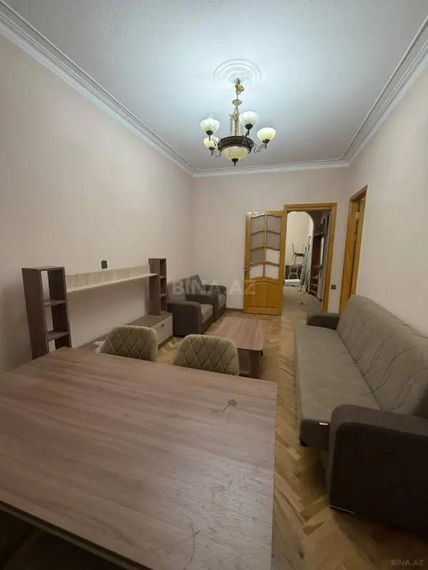 Kirayə verilir 3 otaqlı mənzil 90 m²