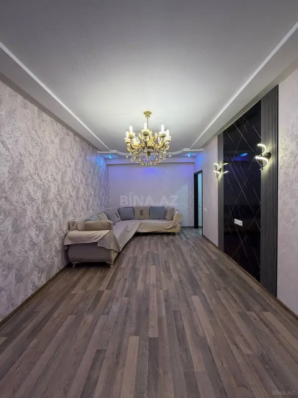 Satılır 2 otaqlı mənzil 62 m²