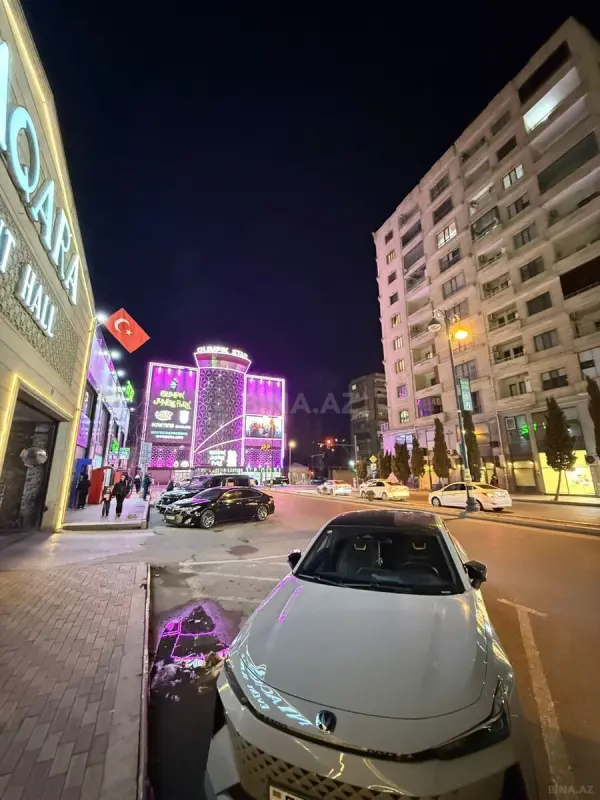 Kirayə verilir obyekt 240 m²
