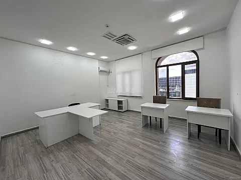 Kirayə verilir 1 otaqlı ofis 30 m² — Bakı, Nərimanov 1 otaq 30.00 m²
