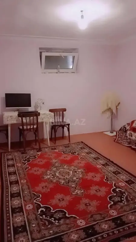 Satılır 4 otaqlı həyət evi 100 m²