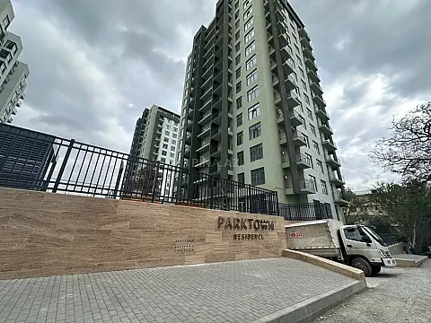 Satılır 3 otaqlı mənzil 107 m² — Bakı 3 otaq 107.00 m²