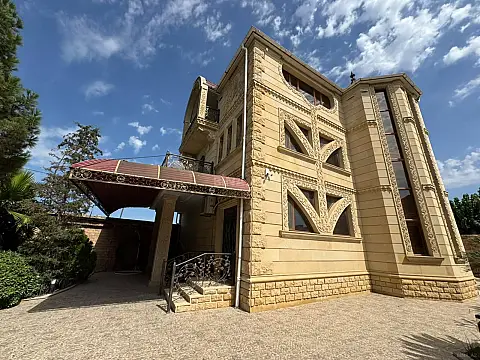 Satılır 5 otaqlı həyət evi 500 m² — Bakı, Novxanı 5 otaq 500.00 m²