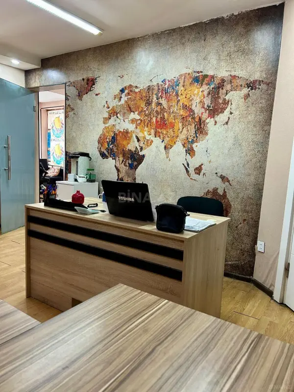 Kirayə verilir 4 otaqlı ofis 60 m²