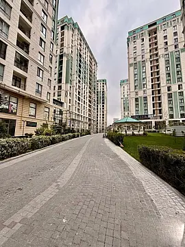 Satılır 3 otaqlı mənzil 139 m² — Bakı 3 otaq 139.00 m²