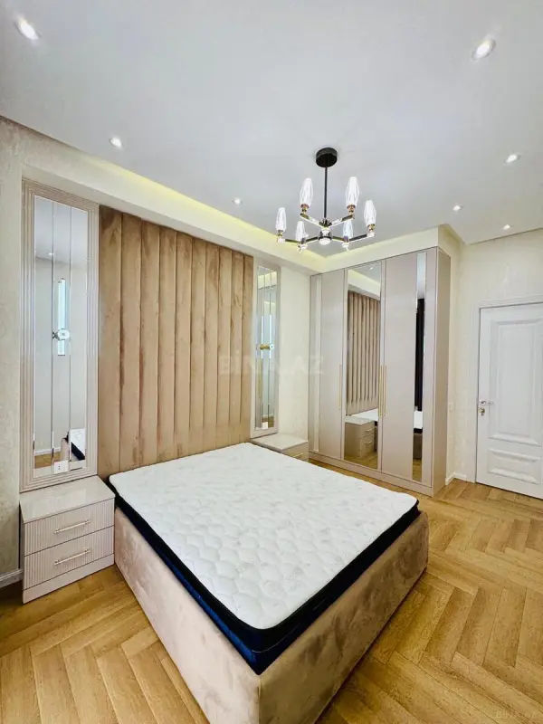 Satılır 2 otaqlı mənzil 59 m²