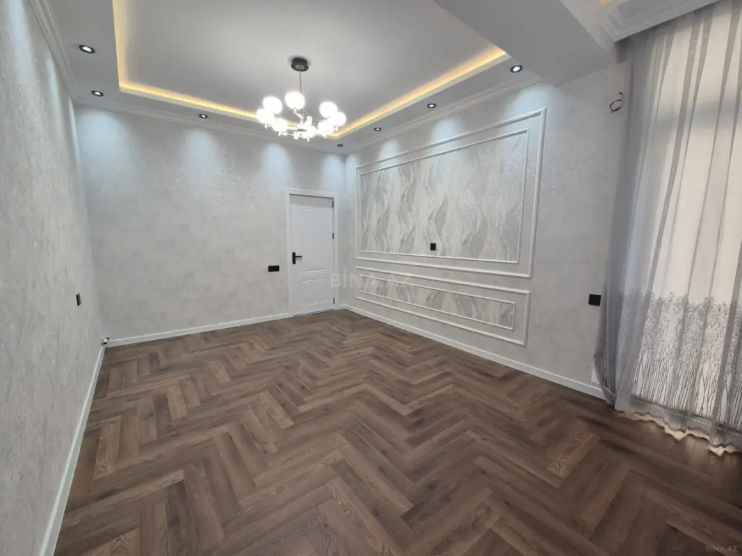 Satılır 2 otaqlı mənzil 56 m²