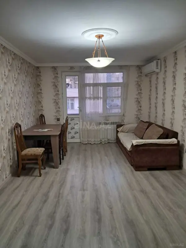 Satılır 3 otaqlı mənzil 68 m²