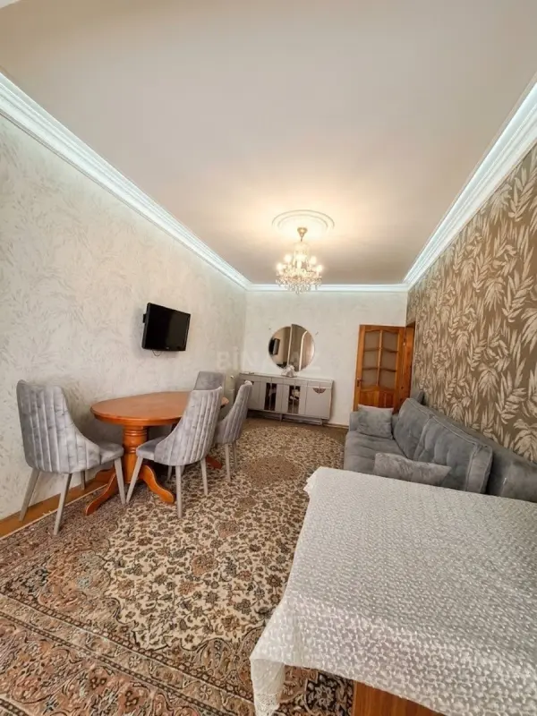 Satılır 3 otaqlı mənzil 87.7 m²