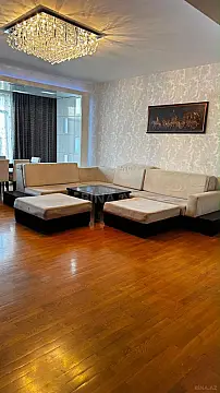 Kirayə verilir 4 otaqlı mənzil 180 m² — Bakı, Xətai 4 otaq 180.00 m²