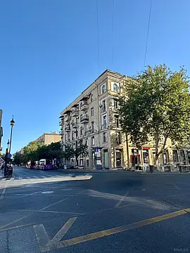 Kirayə verilir 2 otaqlı mənzil 70 m² — Bakı 2 otaq 70.00 m²