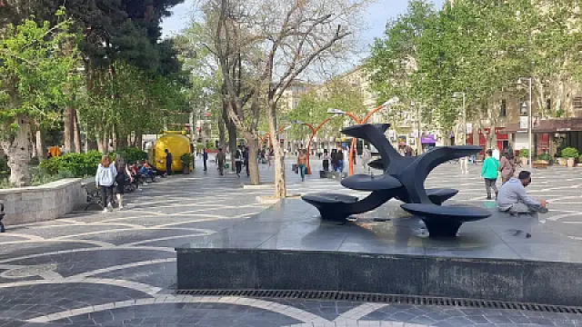 Satılır 3 otaqlı mənzil 120 m² — Bakı, Sahil qəs. 3 otaq 120.00 m²