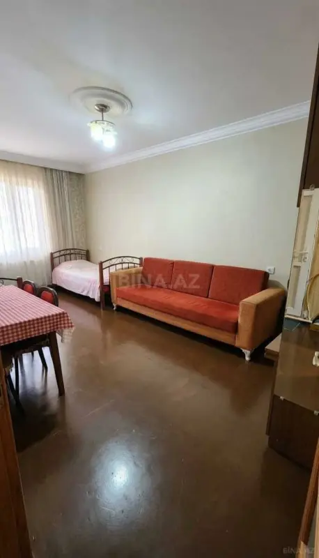 Satılır 3 otaqlı mənzil 60 m²