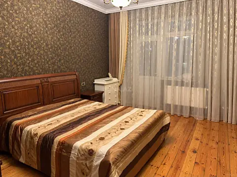 Satılır 2 otaqlı mənzil 105 m² — Bakı 2 otaq 105.00 m²