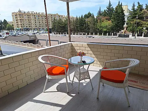 Kirayə verilir 2 otaqlı mənzil 86 m² — Bakı 2 otaq 86.00 m²