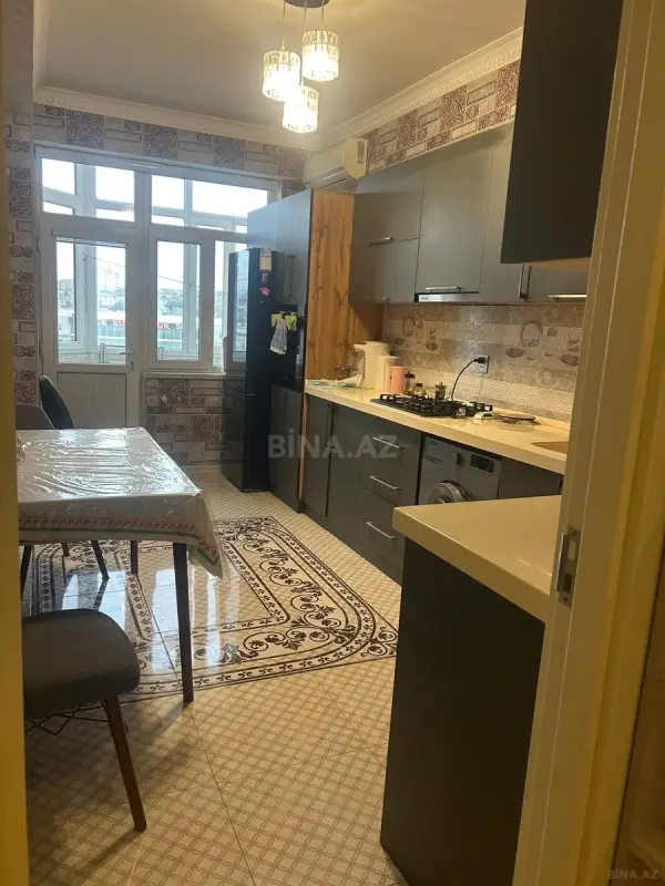 Satılır 2 otaqlı mənzil 86 m²