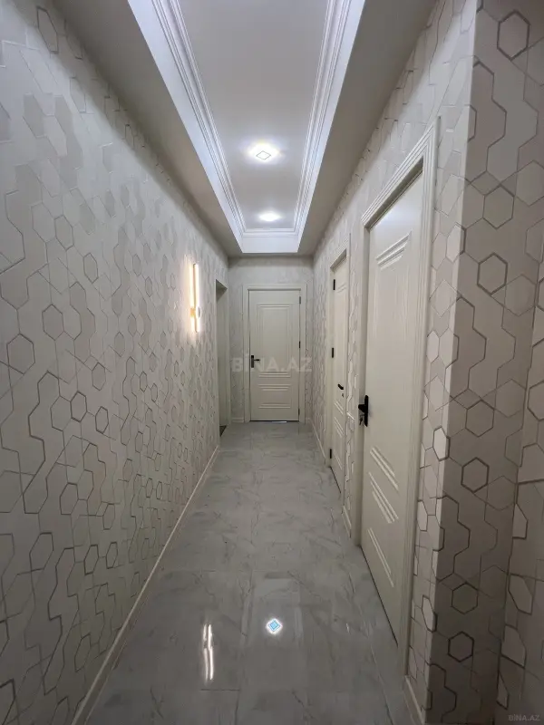 Satılır 2 otaqlı mənzil 57 m²