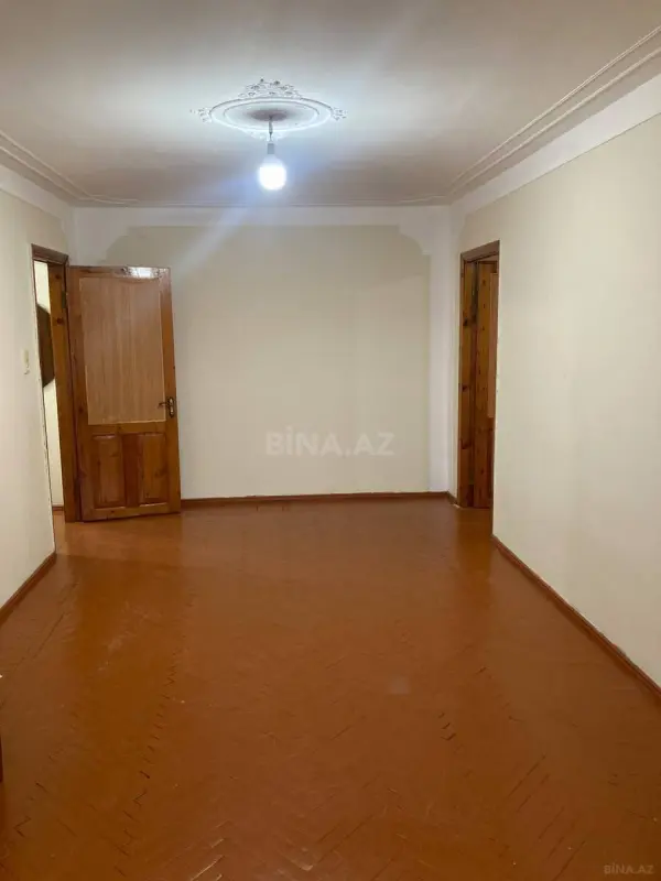 Kirayə verilir 2 otaqlı mənzil 45 m²