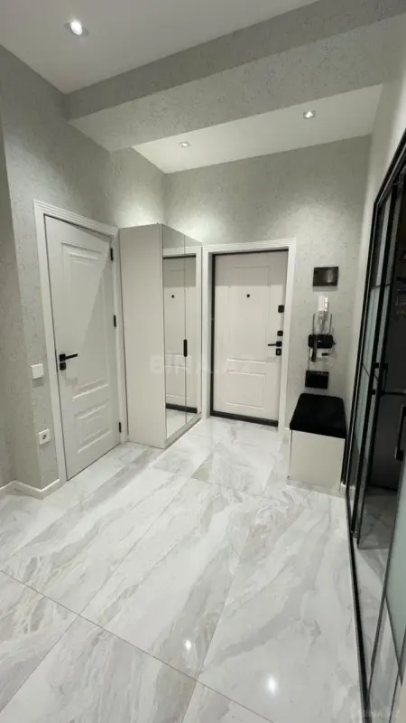 Satılır 2 otaqlı mənzil 57 m²