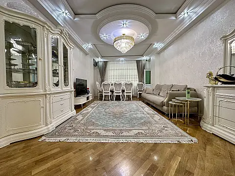 Satılır 3 otaqlı mənzil 140 m² — Bakı 3 otaq 140.00 m²
