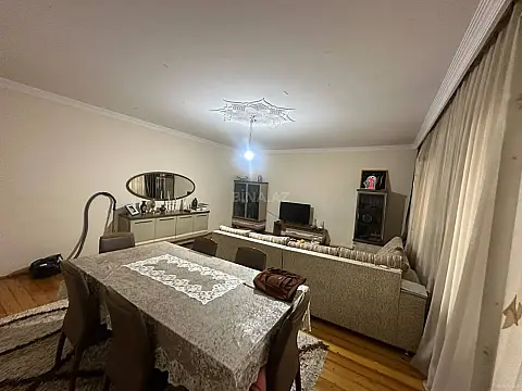 Satılır 5 otaqlı mənzil 120 m² — Bakı, Bakıxanov 5 otaq 120.00 m²