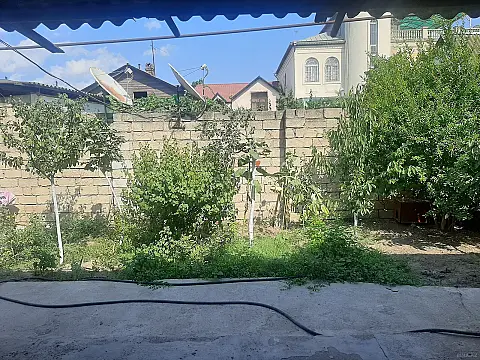 Satılır 3 otaqlı həyət evi 80 m² — Bakı 3 otaq 80.00 m²