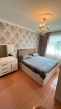 Kirayə verilir 3 otaqlı mənzil 65 m² — Bakı, Memar Əcəmi yanı 3 otaq 65.00 m²