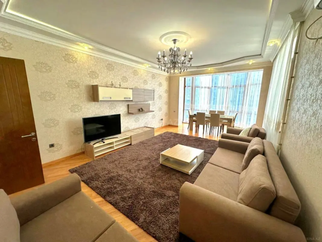 Kirayə verilir 2 otaqlı mənzil 96 m²