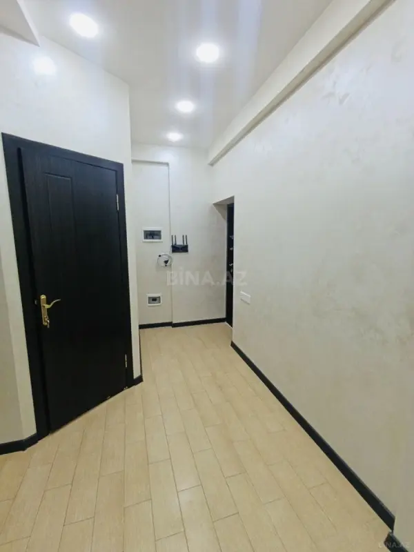 Kirayə verilir 2 otaqlı mənzil 65 m²
