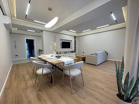 Kirayə verilir 3 otaqlı mənzil 150 m² — Bakı, Xətai 3 otaq 150.00 m²