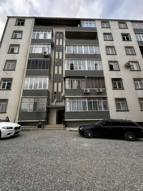 Satılır 3 otaqlı mənzil 70 m²