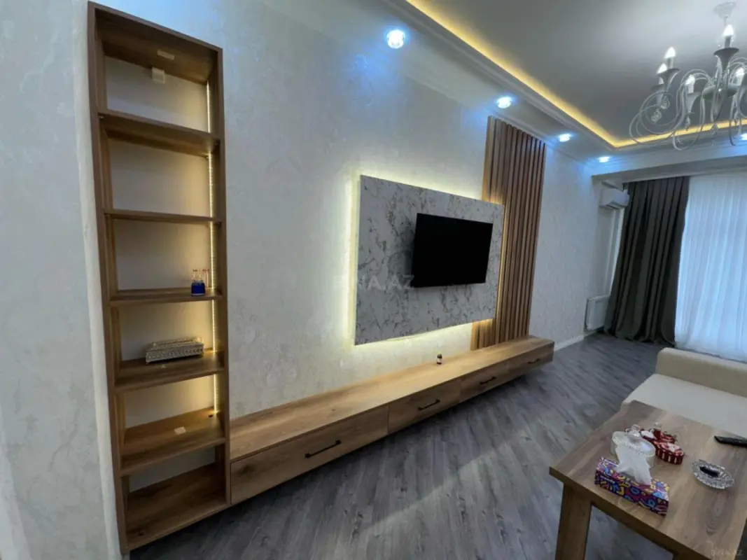 Kirayə verilir 3 otaqlı mənzil 110 m²
