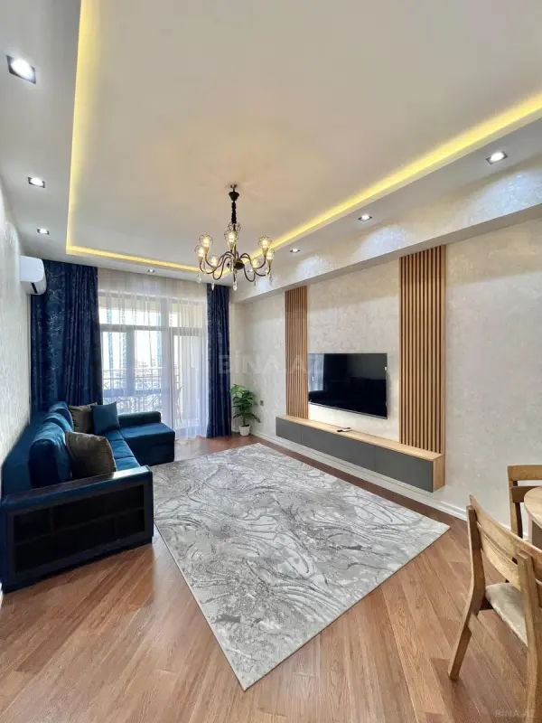 Kirayə verilir 2 otaqlı mənzil 56 m²