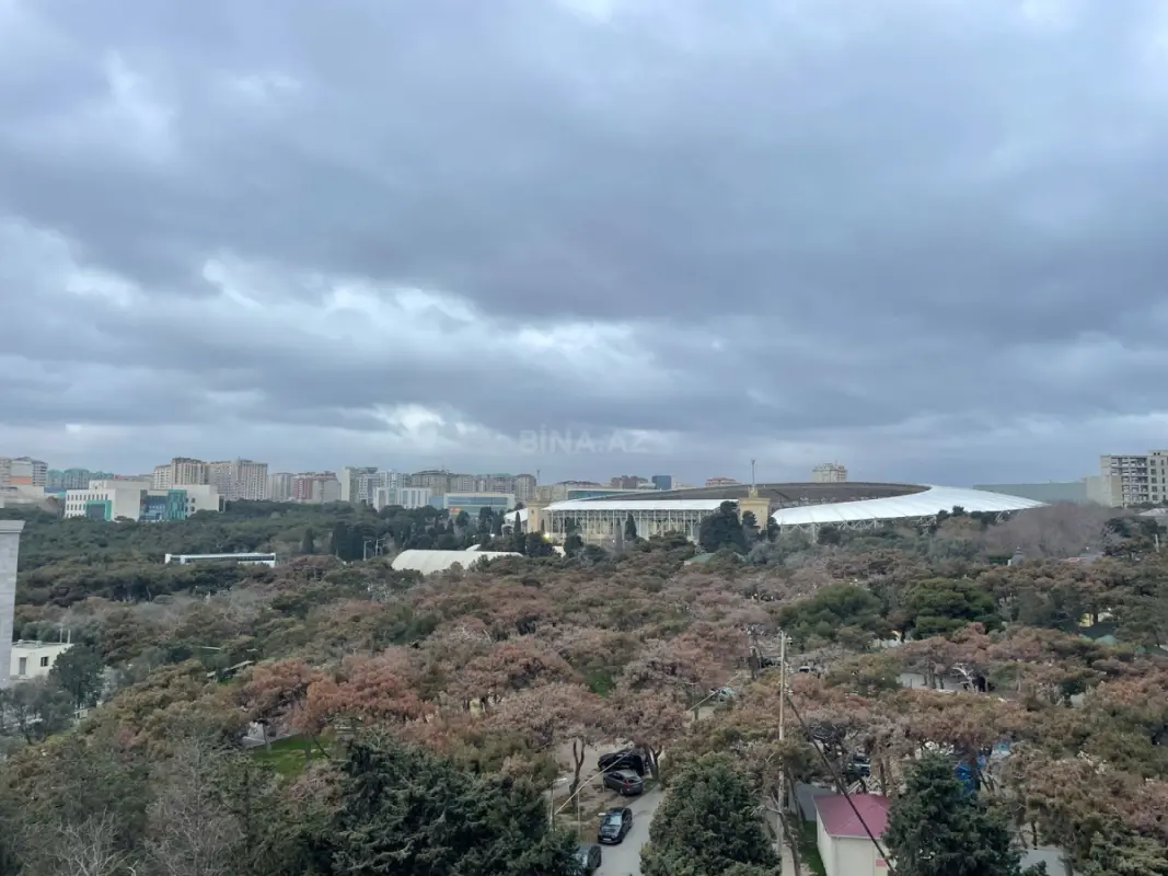 Kirayə verilir 2 otaqlı mənzil 66 m²